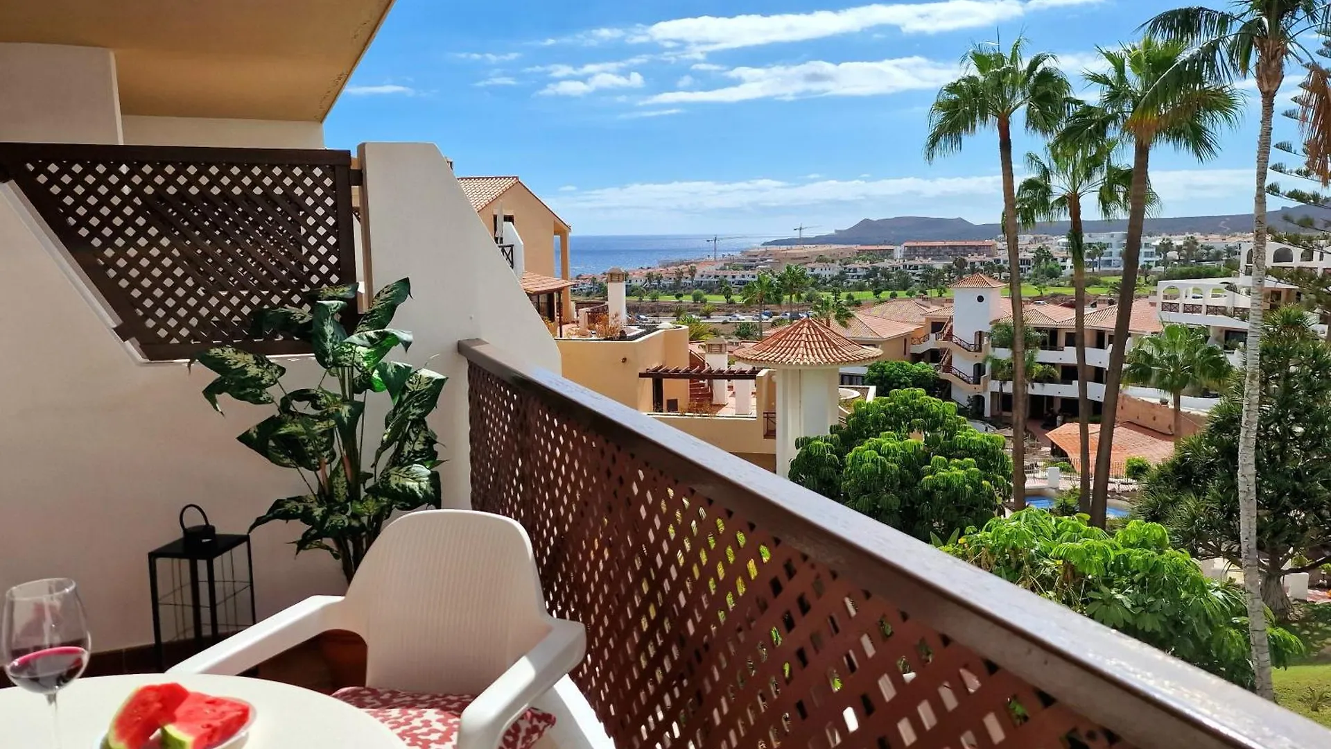 Strelitzia Apartment - Ocean View & Heated Pool San Miguel de Abona