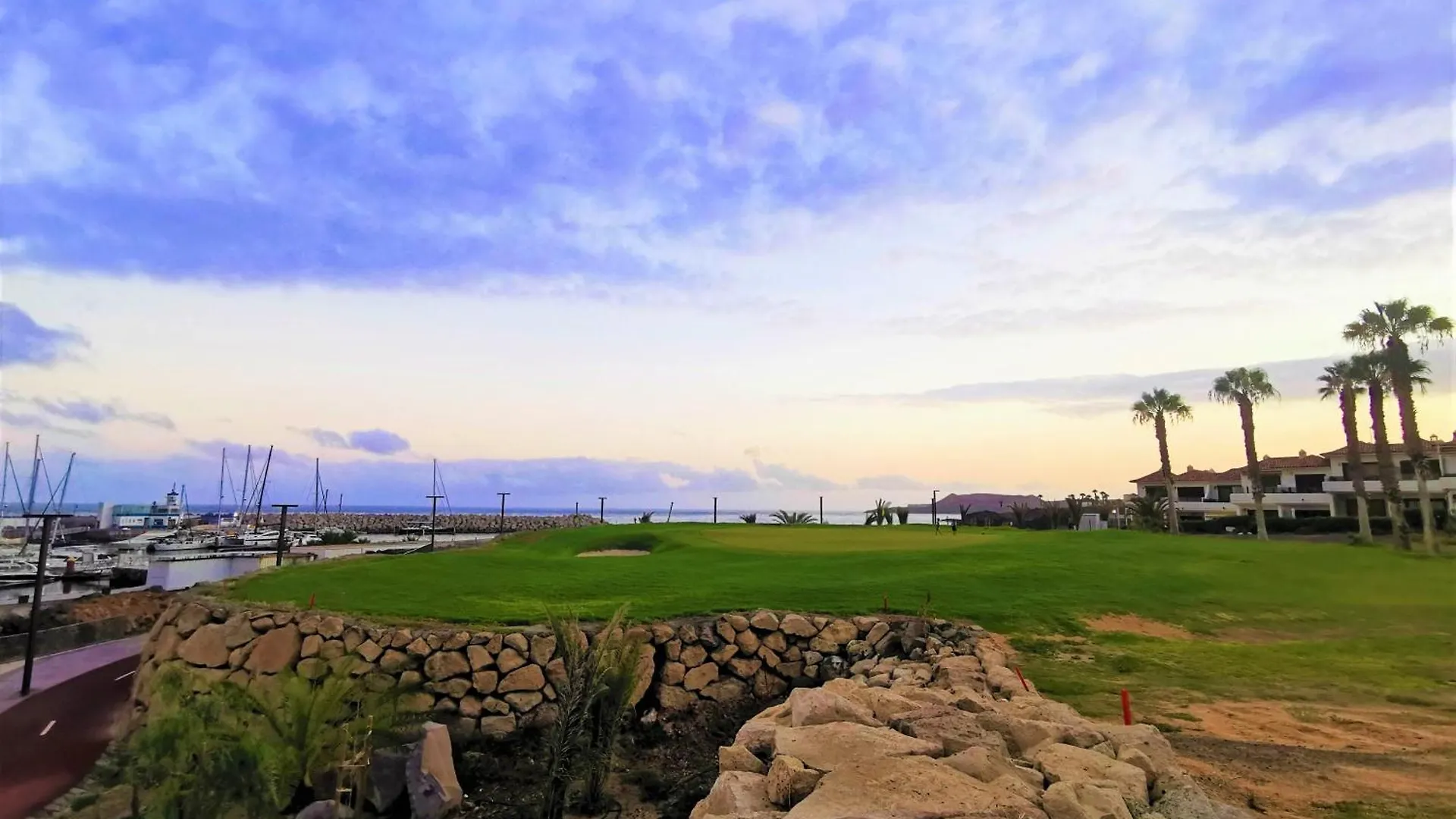 Strelitzia Apartment - Ocean View & Heated Pool San Miguel de Abona